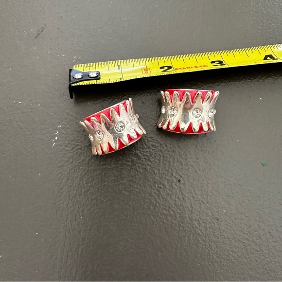 Vintage Don-Lin Style 1980s Clip On Enamel Earrings Hit Pink Silver Tone 80s - Picture 8 of 10